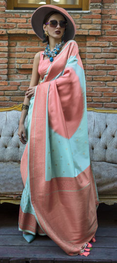 Pink and Majenta color Saree in Silk fabric with Weaving work