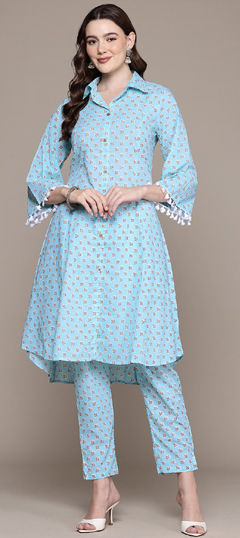 Blue color Salwar Kameez in Cotton fabric with Floral, Printed work