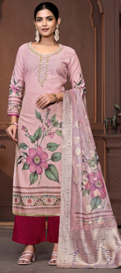 Pink and Majenta color Salwar Kameez in Cotton fabric with Broches, Floral, Printed, Thread work