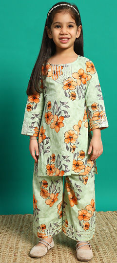 Festive, Summer Green color Girls Top with Bottom in Cotton fabric with Palazzo Floral, Gota Patti, Printed work : 1967976