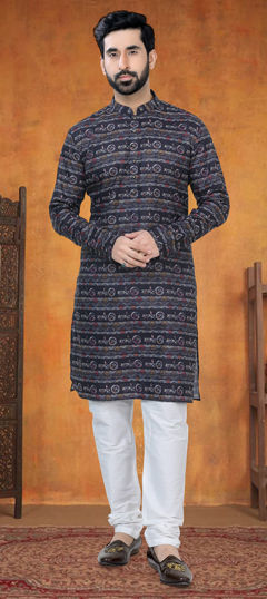 Black and Grey color Kurta Pyjamas in Cotton fabric with Printed work