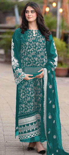 Festive, Traditional Green color Salwar Kameez in Faux Georgette fabric with Pakistani Embroidered, Sequence, Thread work : 1968262