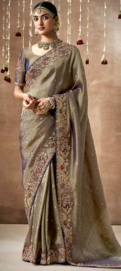 Green color Saree in Organza Silk fabric with Border, Embroidered, Sequence, Thread, Weaving work