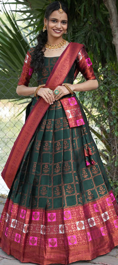 Festive, Party Wear Green color Lehenga in Silk fabric with Flared Weaving work : 1970335