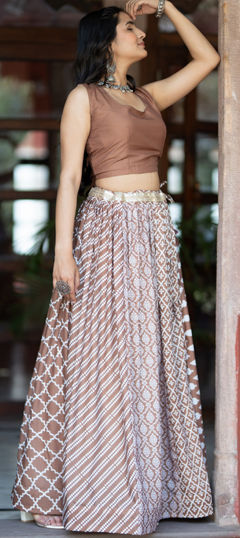 Engagement, Mehendi Sangeet Beige and Brown, White and Off White color Lehenga in Muslin fabric with Flared Printed work : 1970422