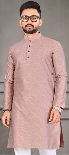 Pink and Majenta color Kurta in Jacquard fabric with Weaving work