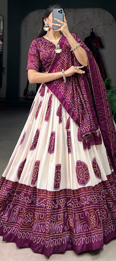 Festive, Navratri Multicolor color Lehenga in Tussar Silk fabric with Flared Bandhej, Printed work : 1971042