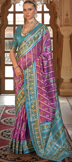 Pink and Majenta color Saree in Silk fabric with Printed work