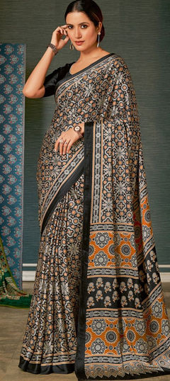 Multicolor color Saree in Crepe Silk fabric with Printed work
