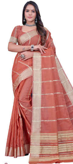 Pink and Majenta color Saree in Cotton fabric with Weaving work