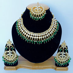 Gold Rodium Polish Green color Necklace in Metal Alloy studded with CZ Diamond, Pearl
