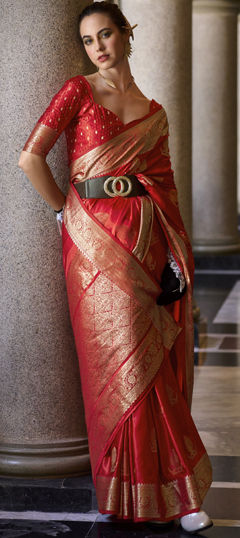 Red and Maroon color Saree in Silk fabric with Weaving work