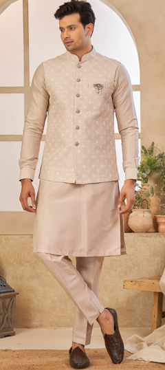 Pink and Majenta color Kurta Pyjama with Jacket in Art Silk fabric with Broches, Embroidered, Resham, Thread work