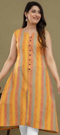 Casual Multicolor color Kurti in Cotton fabric with A Line Printed work : 1973531