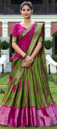 Festive, Navratri, Party Wear Green color Lehenga in Art Silk fabric with Flared Bandhej, Printed, Weaving work : 1974341