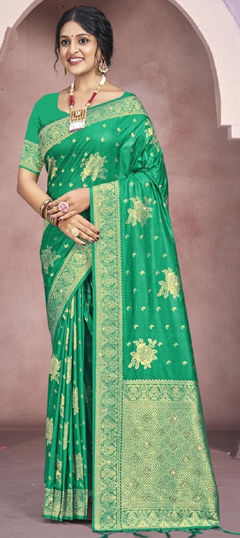 Festive, Traditional Green color Saree in Silk cotton fabric with Bengali Weaving work : 1974615