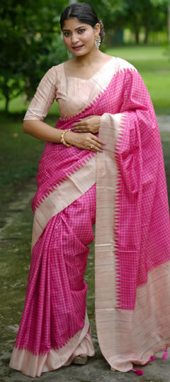 Pink and Majenta color Saree in Tussar Silk fabric with Printed work