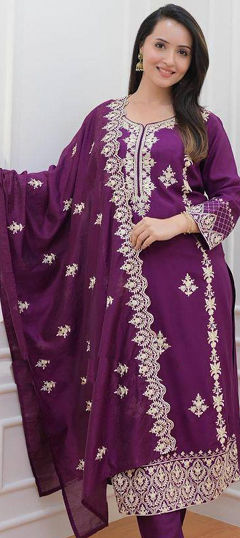 Festive, Party Wear Purple and Violet color Salwar Kameez in Rayon fabric with Straight Embroidered, Resham, Thread work : 1974959