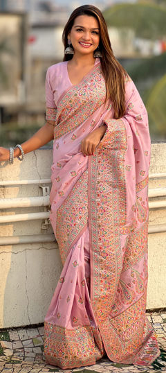 Pink and Majenta color Saree in Pashmina fabric with Weaving work