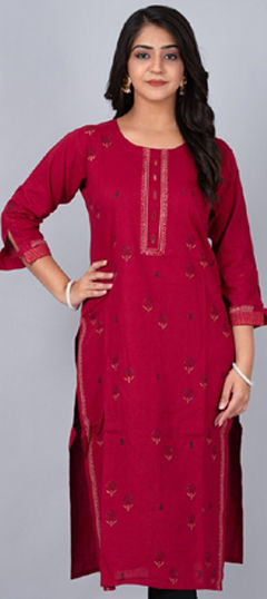 Red and Maroon color Kurti in Cotton fabric with Printed work