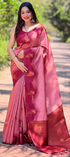 Pink and Majenta color Saree in Banarasi Silk fabric with Weaving work