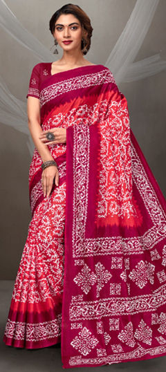 Red and Maroon color Saree in Cotton fabric with Printed work