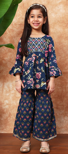 Blue color Girls Top with Bottom in Cotton fabric with Floral, Gota Patti, Printed work