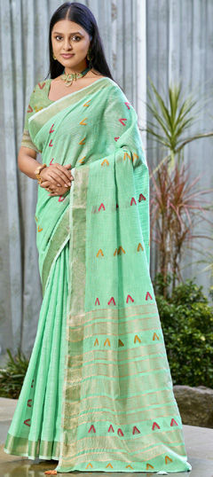 Green color Saree in Cotton fabric with Weaving work