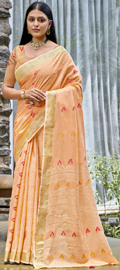 Pink and Majenta color Saree in Cotton fabric with Weaving work