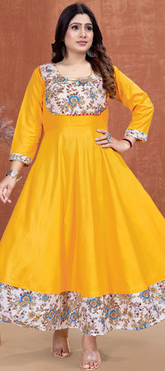 Yellow color Kurti in Rayon fabric with Floral, Printed work