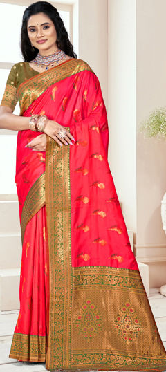 Pink and Majenta color Saree in Silk fabric with Weaving work