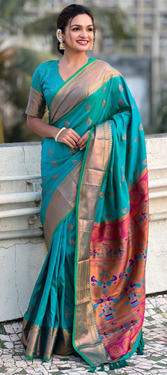 Green color Saree in Silk fabric with Weaving work