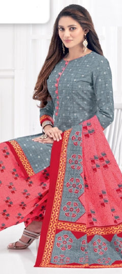 Black and Grey color Salwar Kameez in Cotton fabric with Printed work