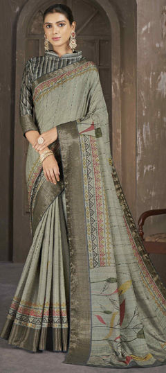 Green color Saree in Cotton fabric with Printed work