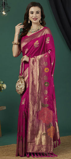 Pink and Majenta color Saree in Banarasi Silk fabric with Weaving, Zari work