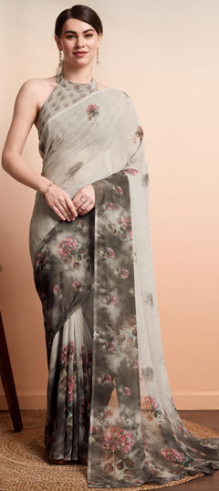 Green color Readymade Saree in Georgette fabric with Floral, Printed work