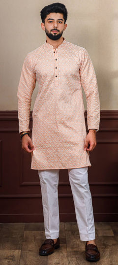 Pink and Majenta color Kurta Pyjamas in Silk cotton fabric with Embroidered, Resham, Thread work
