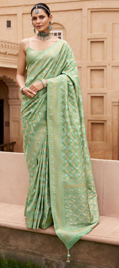 Green color Saree in Banarasi Silk, Silk fabric with Weaving, Zari work