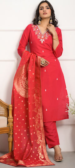 Pink and Majenta color Salwar Kameez in Viscose fabric with Embroidered, Resham, Thread work