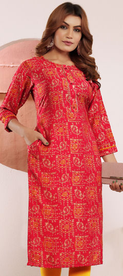 Red and Maroon color Kurti in Muslin fabric with Printed work