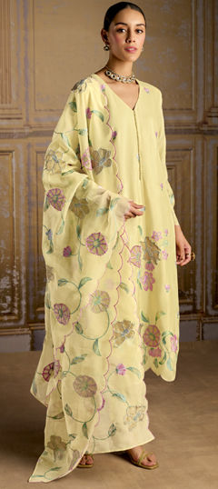 Yellow color Salwar Kameez in Silk fabric with Appliques, Embroidered, Resham, Thread work