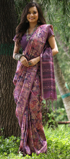 Pink and Majenta color Saree in Tussar Silk fabric with Printed work