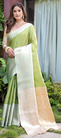 Green color Saree in Banarasi Silk fabric with Weaving, Zari work