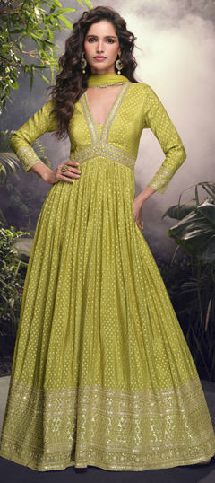 Green color Gown in Jacquard fabric with Bugle Beads, Cut Dana, Sequence, Weaving work