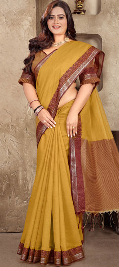 Yellow color Saree in Linen fabric with Printed work