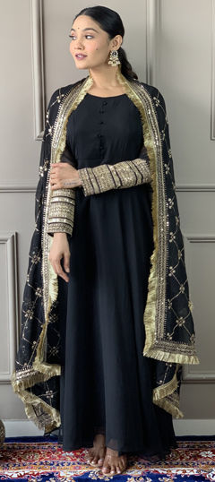 Black and Grey color Salwar Kameez in Georgette fabric with Embroidered, Thread work