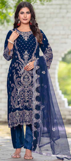 Blue color Salwar Kameez in Velvet fabric with Embroidered, Thread work