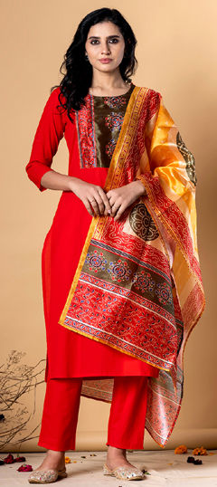 Red and Maroon color Salwar Kameez in Cotton fabric with Cut Dana, Printed, Sequence work