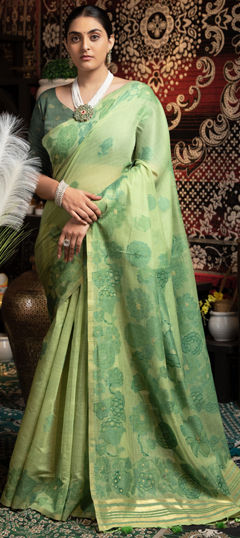 Green color Saree in Cotton fabric with Printed work