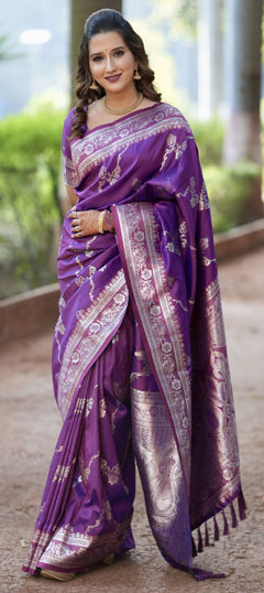 Purple and Violet color Saree in Banarasi Silk fabric with Weaving work